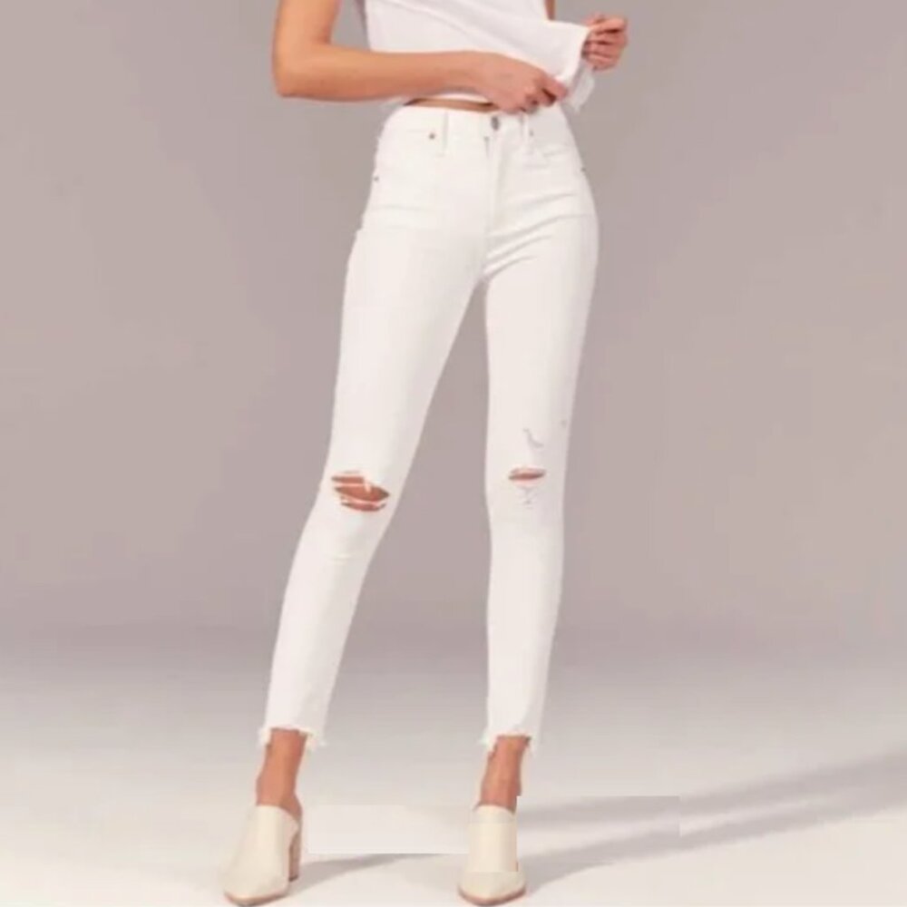 Abercrombiie & Fitch Super Skinny Ankle High Rise Destroyed Raw Hem Jean 24/00